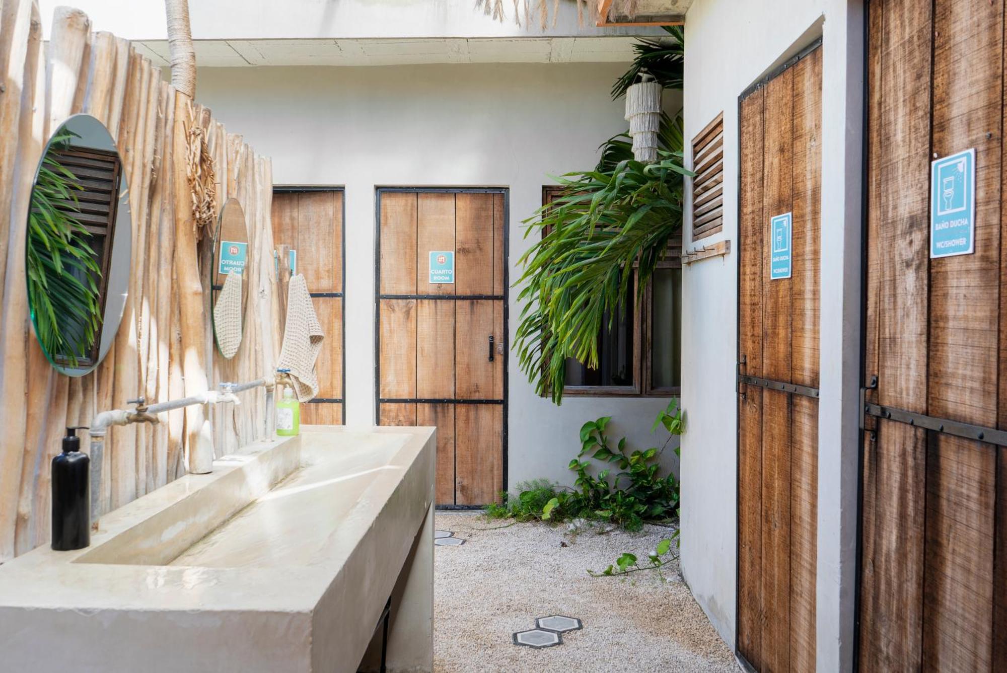 Hostal Dona Lucha Tulum Exteriör bild